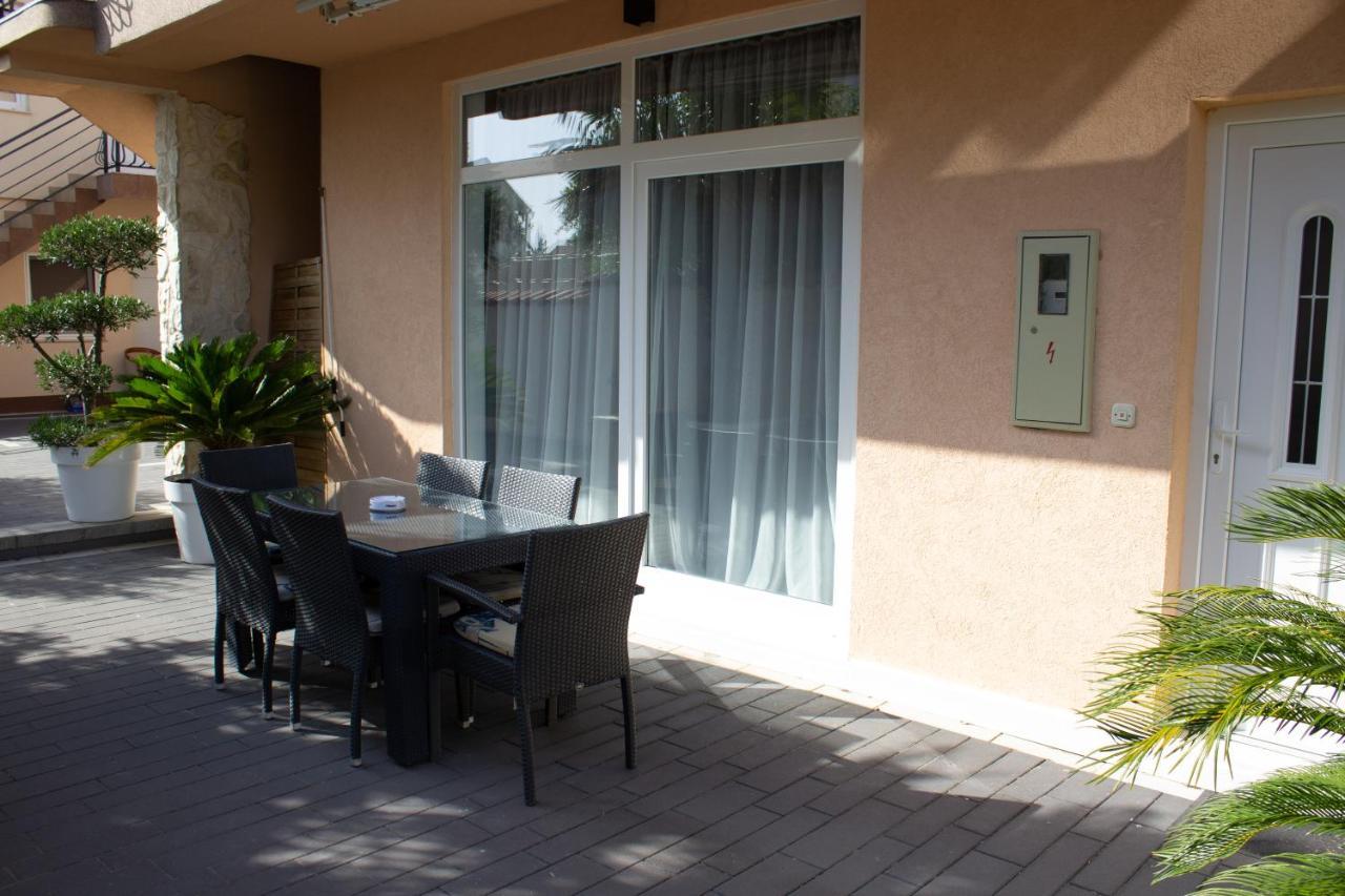 Apartments Villa Jelena Vodice Extérieur photo