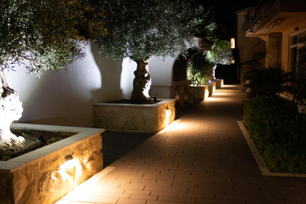 Apartments Villa Jelena Vodice Extérieur photo